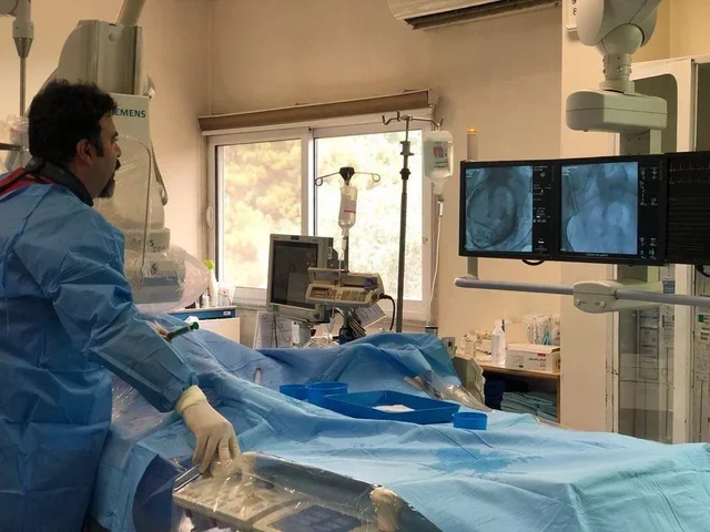 قبل — سونوگرافی کالر داپلر عروق در مطب تهران